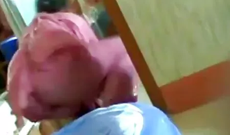 بلوند بر دوست دختر مسلط عکس سکسی کوس چاق است.