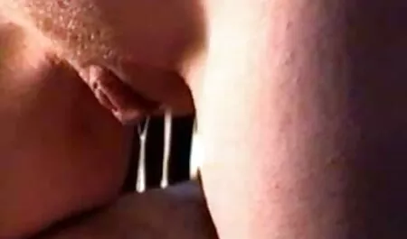 مجبور شدم سکسپیرزن چاق با لذت ناله کنم و جیغ بزنم.
