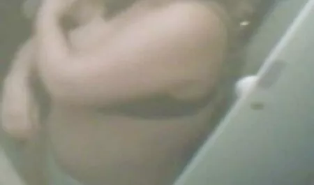 دختر سکسزن چاق برای ماساژ لعنتی.