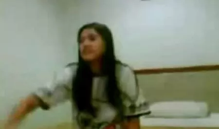 صورت با فیلم سکس کون چاق اسپرم ضخیم پوشیده شده است.