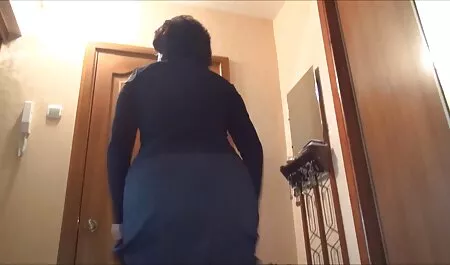 رابطه جنسی سکس کون چاق خارجی با یک زن در جوراب ساق بلند.