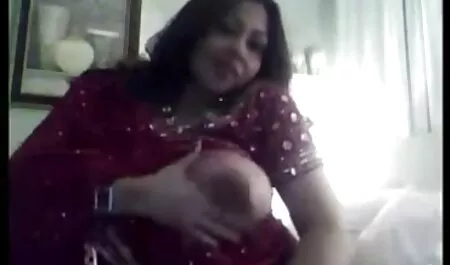 پسر انگشت سکسپیرزن چاق